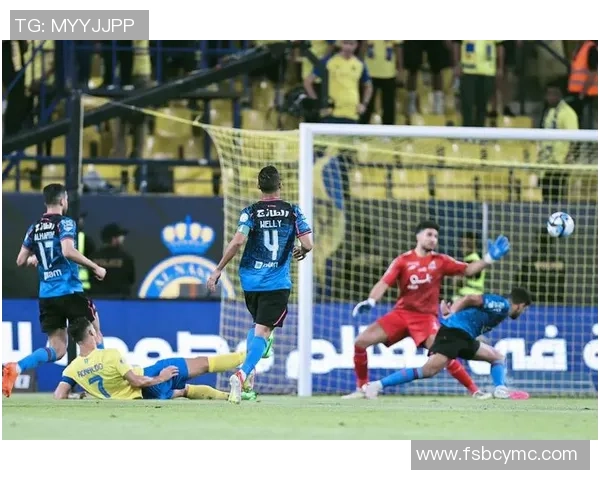 国王杯精彩对决切尔西大胜阿森纳帽子戏法引发全场狂欢战术解析 国王杯精彩对决切尔西大胜阿森纳帽子戏法引发全场狂欢战术解析