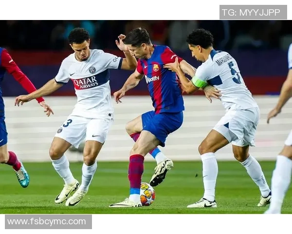 意甲大战：巴黎圣日耳曼大胜AC米兰六球狂潮引爆全场激情