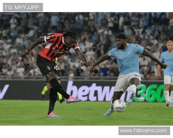 足总杯曼联大胜AC米兰神扑时刻引发转会热议与球迷狂欢