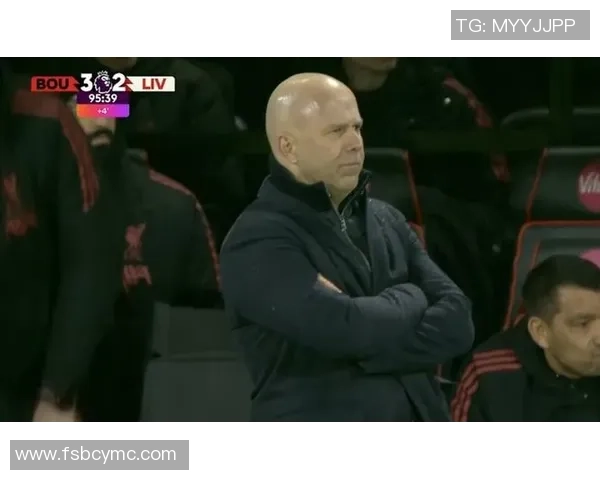 英超精彩对决那不勒斯3-0战胜利物浦绝杀瞬间点燃全场激情