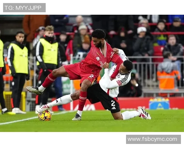 足总杯激战利物浦与拜仁战平神扑瞬间成比赛转折点解析