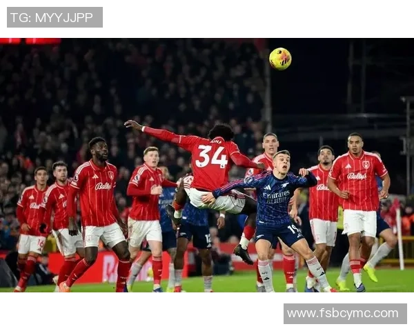 中超盛宴：皇马狂胜拜仁四球展现霸主风范引发全场欢呼